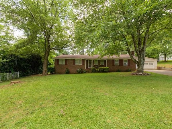 216 Kinman Road SW, Calhoun, GA 30701