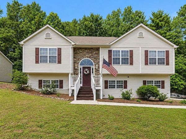 339 Pioneer Trail , Dallas, GA 30132