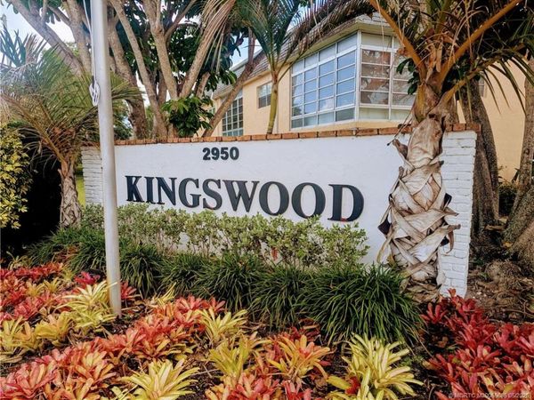 2950 SE Ocean Boulevard, Unit 5-6, Stuart, FL 34996
