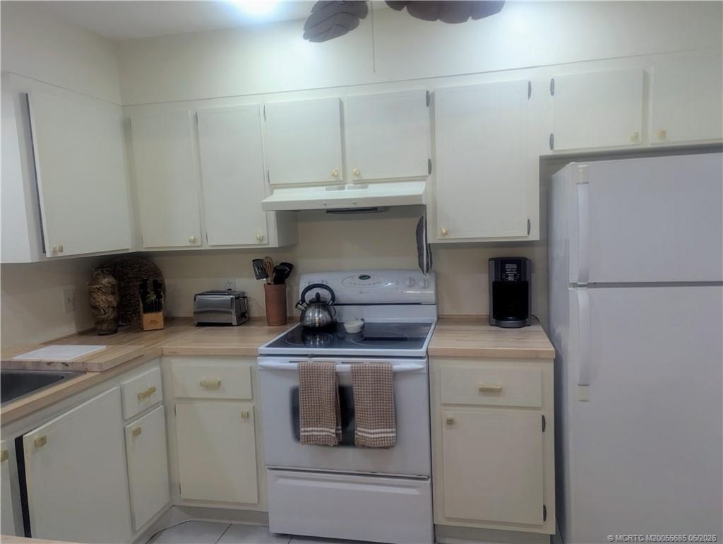 2950 SE Ocean Boulevard, Unit 5-6, Stuart, FL 34996 Photo