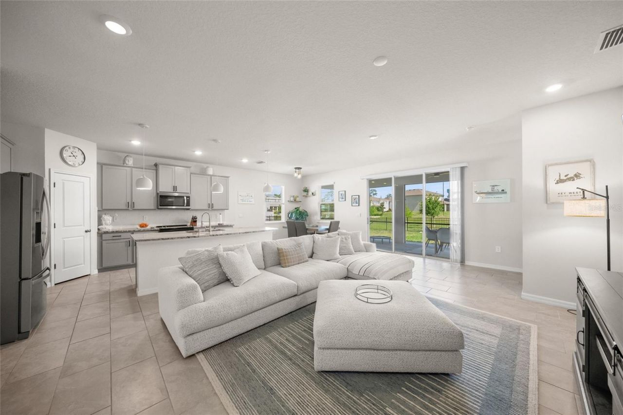 2013 Midnight Pearl Drive, Sarasota, FL 34240 Photo