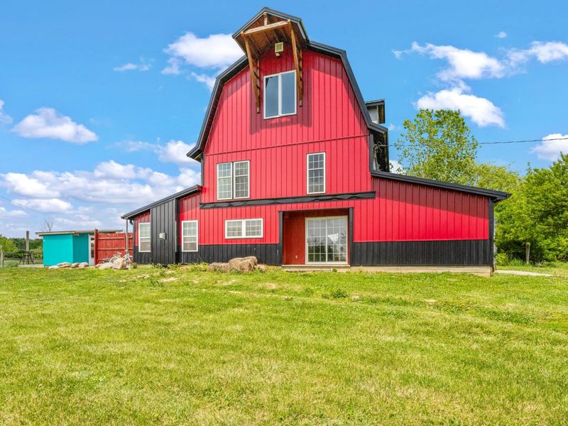 2309 N Houston Pike, South Vienna, OH 45369 Photo 1