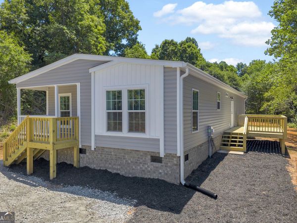 226 Mineral Springs Conn, Demorest, GA 30535