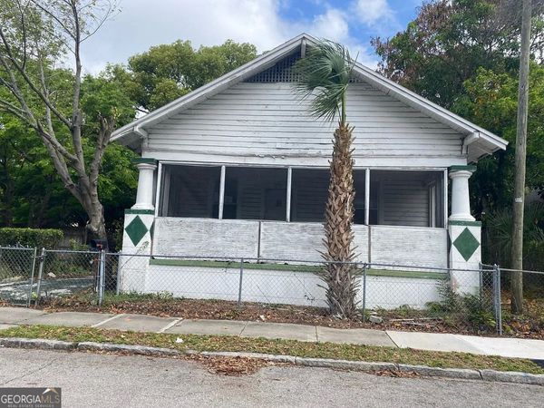 906 E 15th Avenue, Tampa, FL 33605