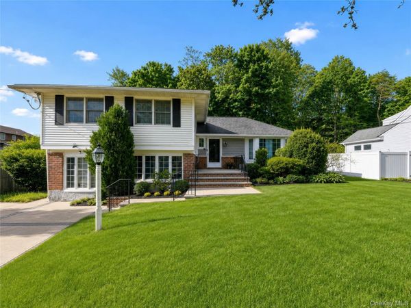 74 Cornell Drive, Smithtown, NY 11787
