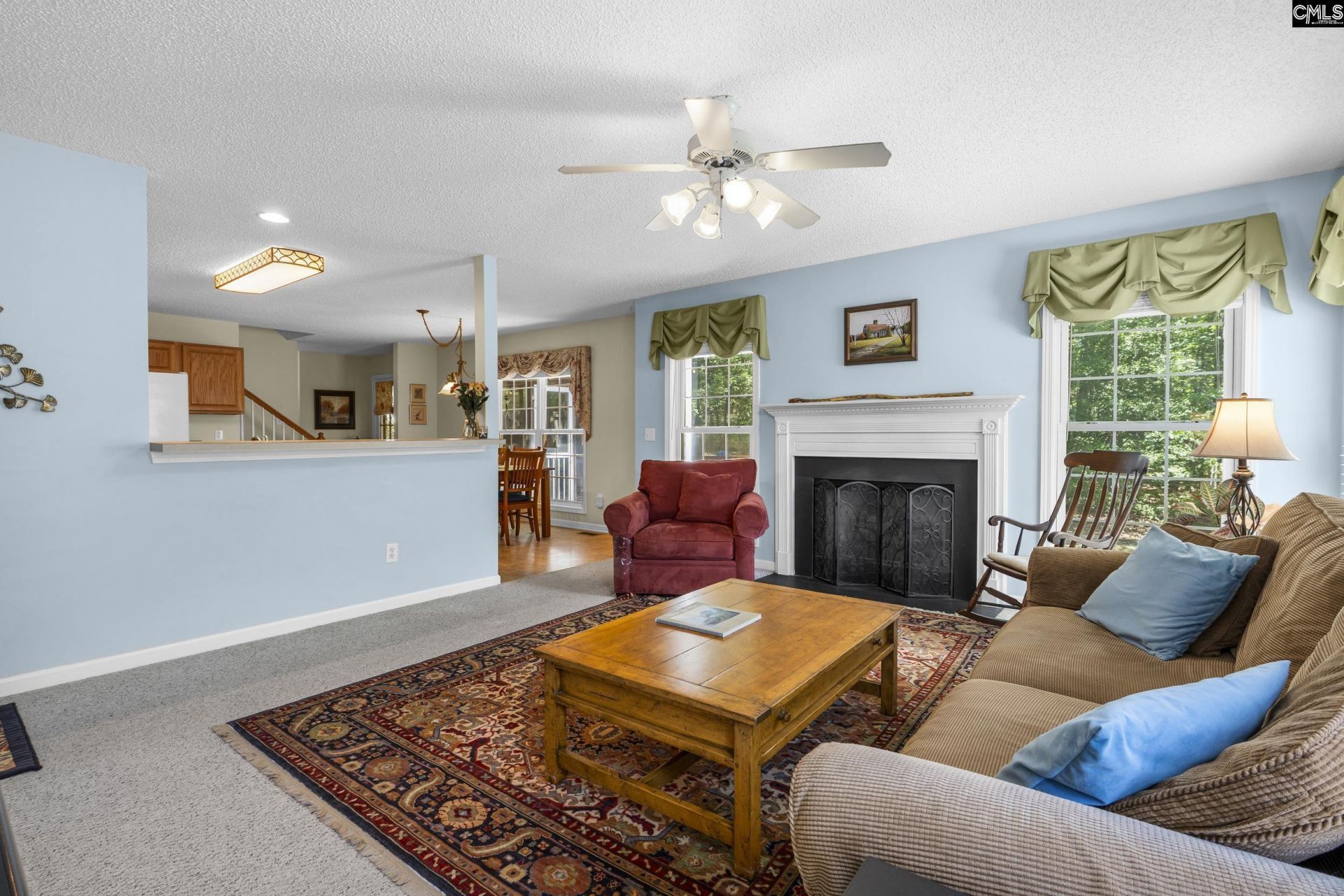 202 Hope Trace Way Photo 4