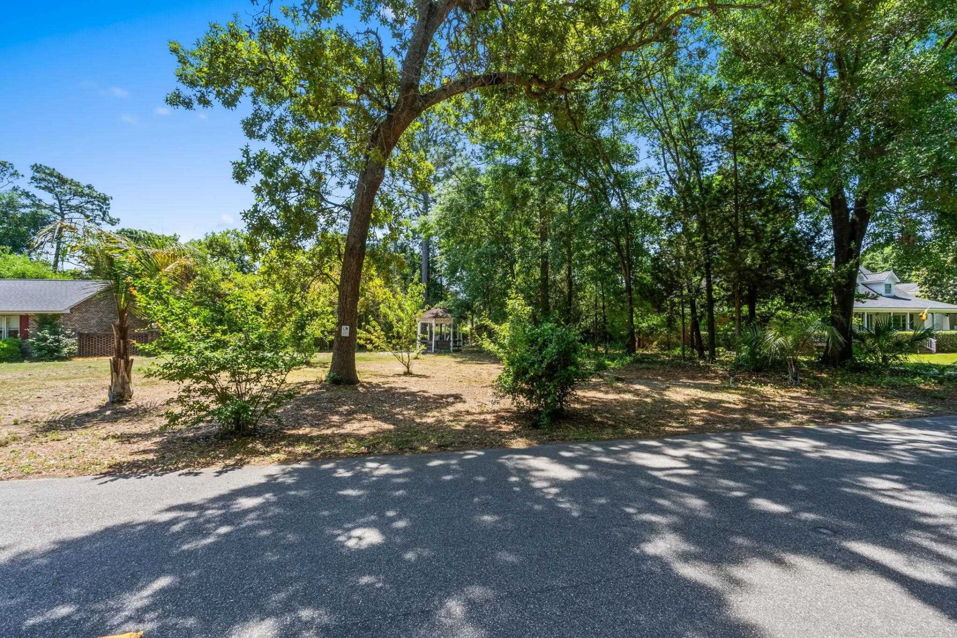 7614 Parkwood Dr.  Photo 17