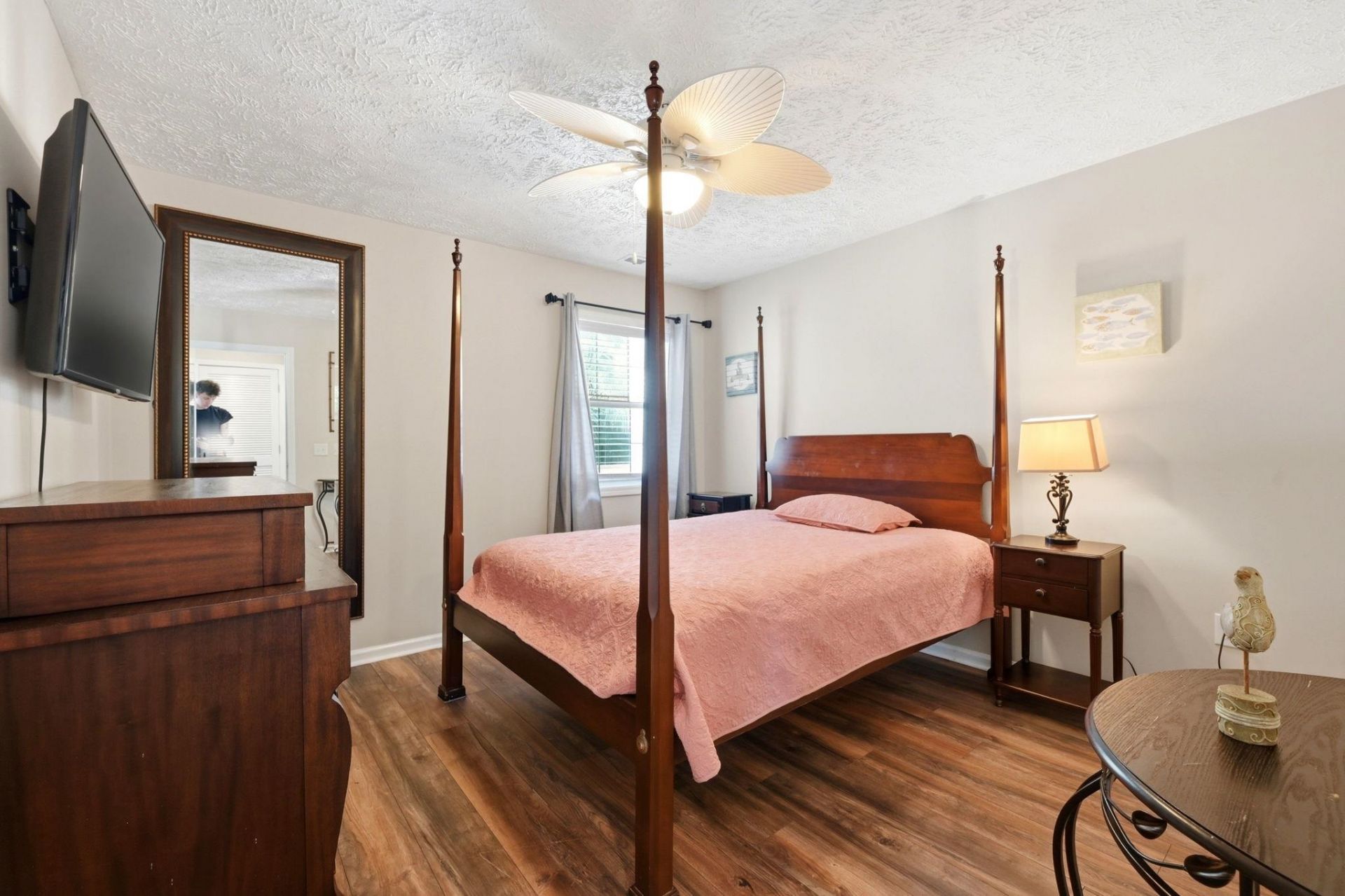 573 Blue River Ct.  Photo 10