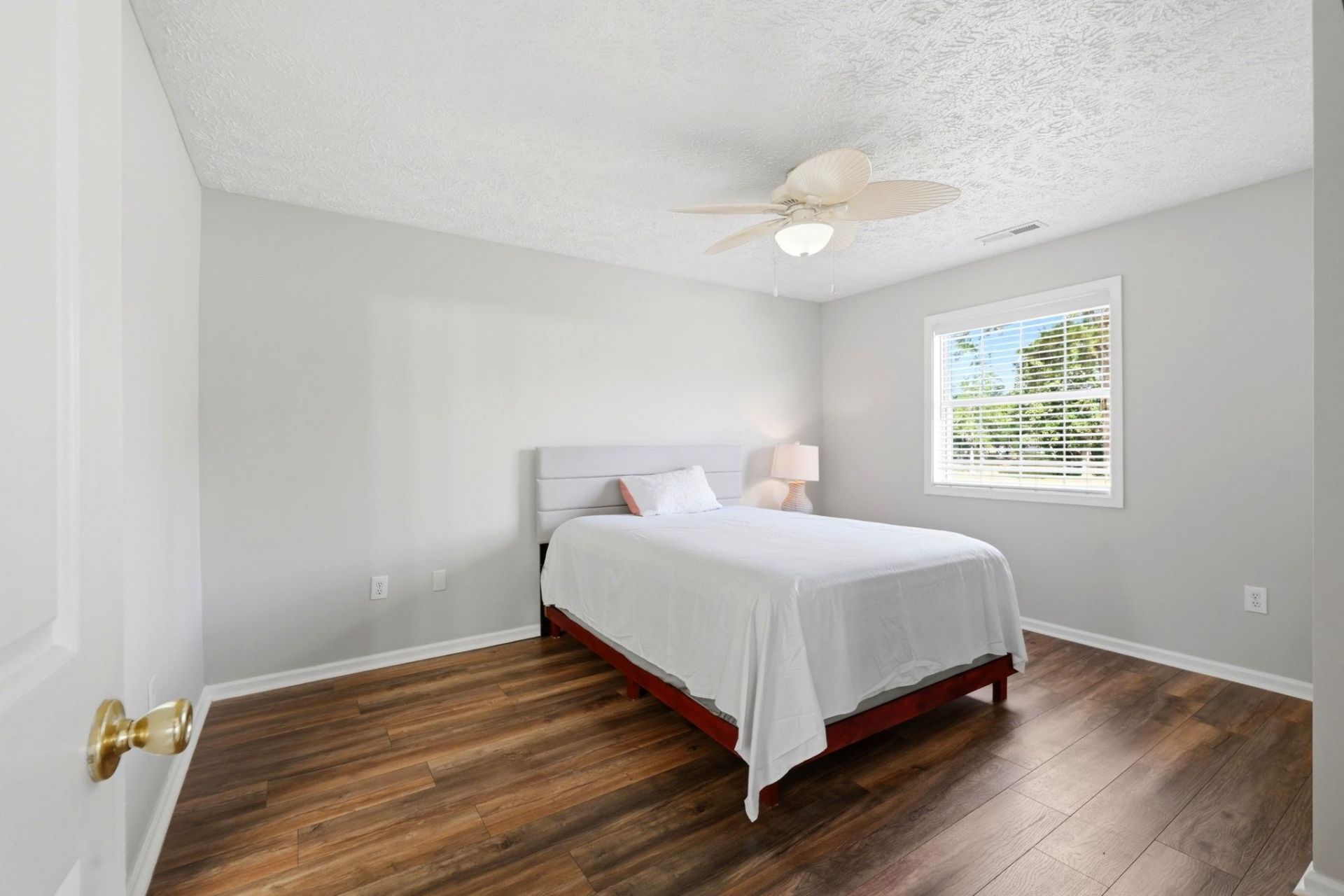573 Blue River Ct.  Photo 20