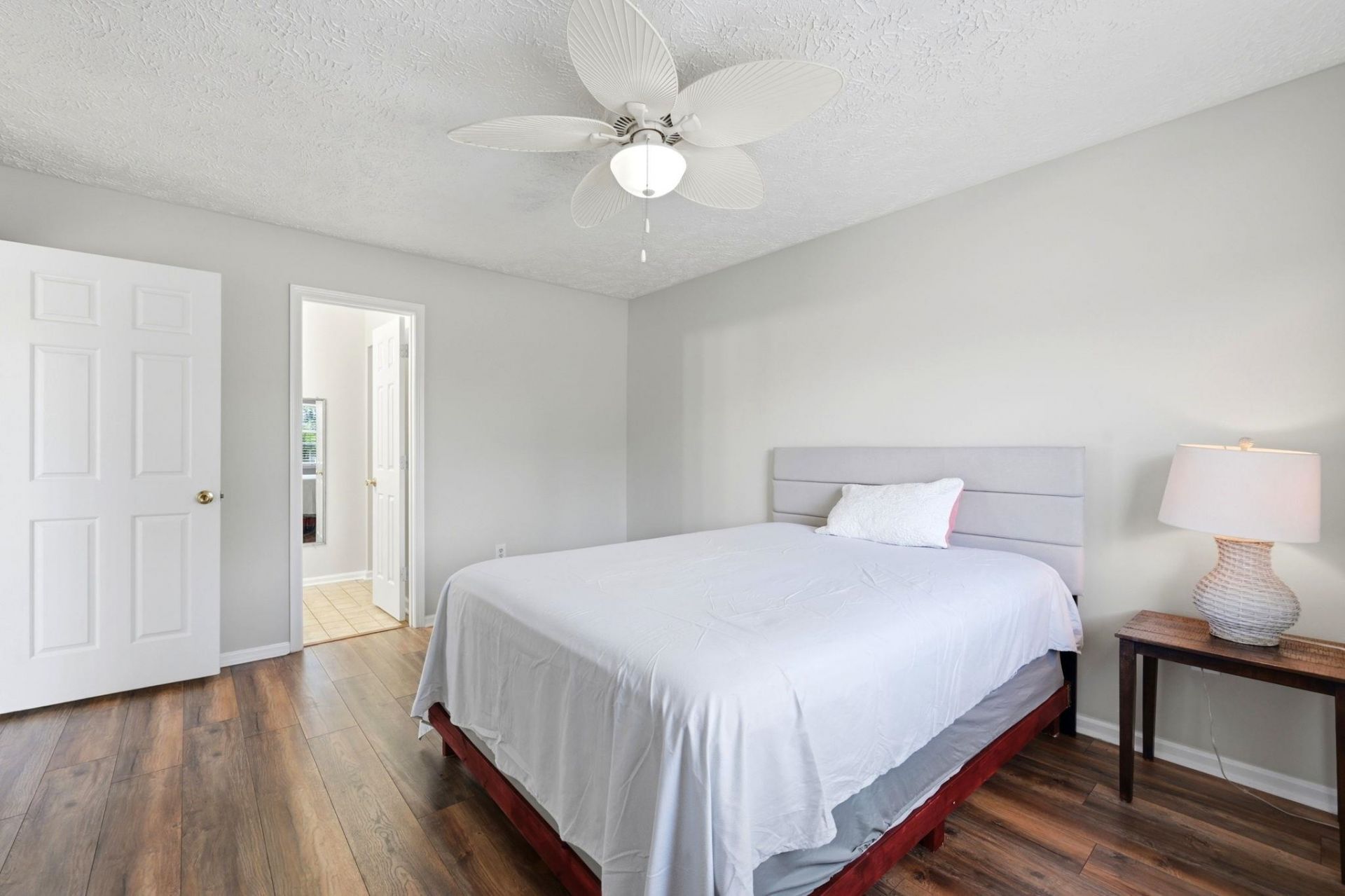 573 Blue River Ct.  Photo 22