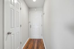 573 Blue River Ct.  photo 4