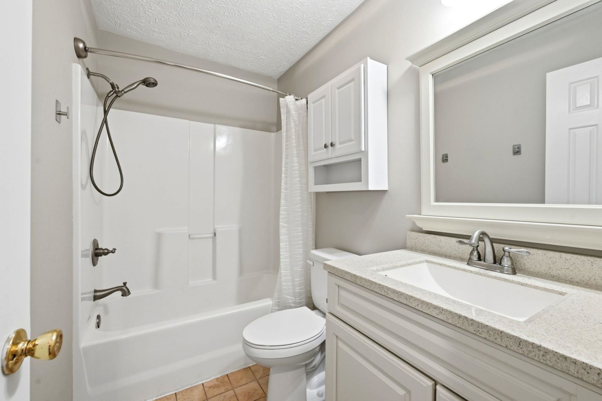 573 Blue River Ct.  Photo 8