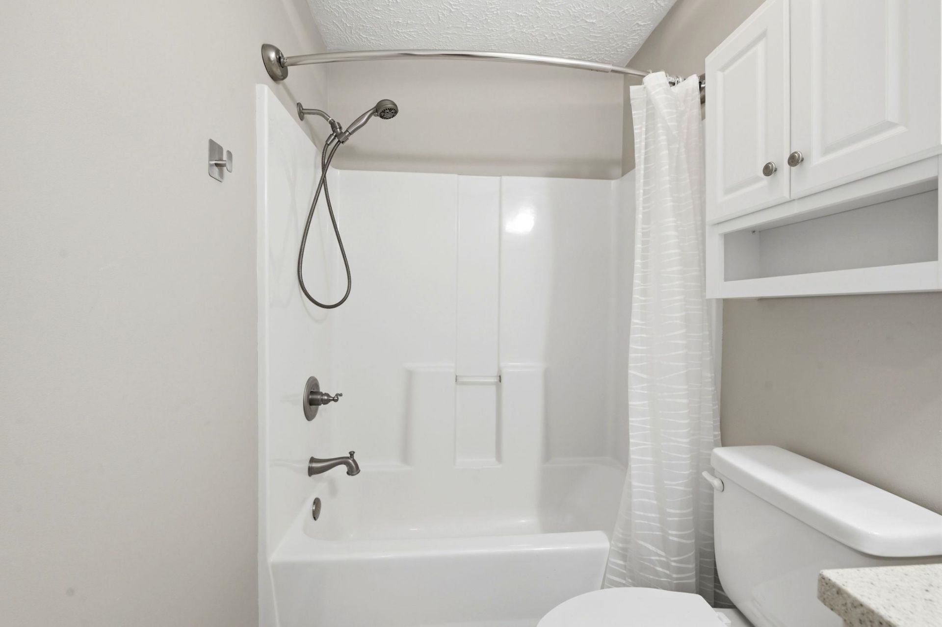 573 Blue River Ct.  Photo 9