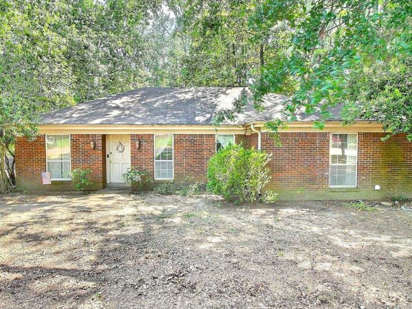 7273 CLAIBORNE DR, Germantown, TN 38138