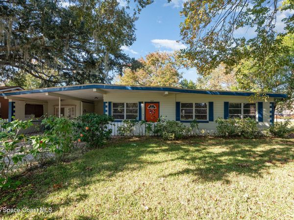 664 8th Street , Holly Hill, FL 32117