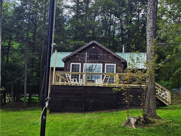 2996 W Lake Road , West Edmeston, NY 13485