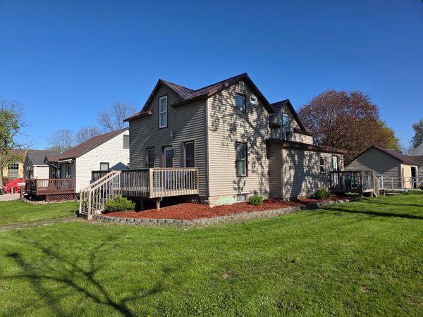 1543 Dover Street , Worthington, MN 56187