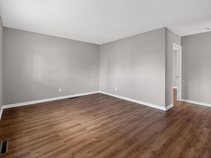 1519 Grovewood Drive , Columbus, OH 43207 Photo 12