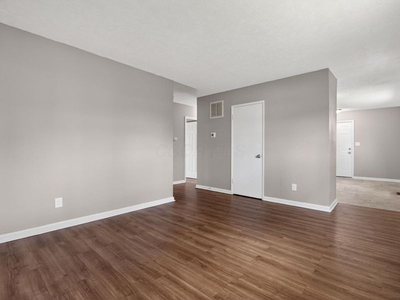 1519 Grovewood Drive , Columbus, OH 43207 Photo 7