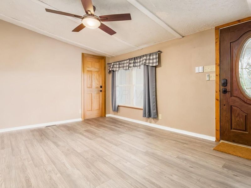 15148 Brushy Fork Road SE, Heath, OH 43056 Photo 9