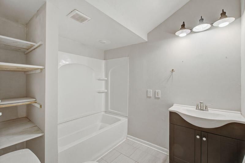 1120 Bexley Street Photo 11