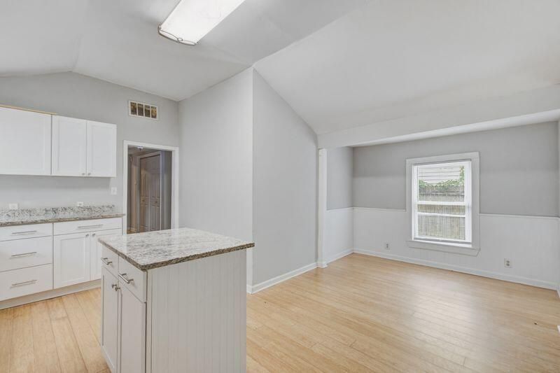1120 Bexley Street Photo 14