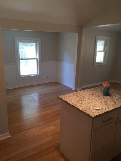 1120 Bexley Street Photo 5