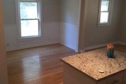 1120 Bexley Street photo 4