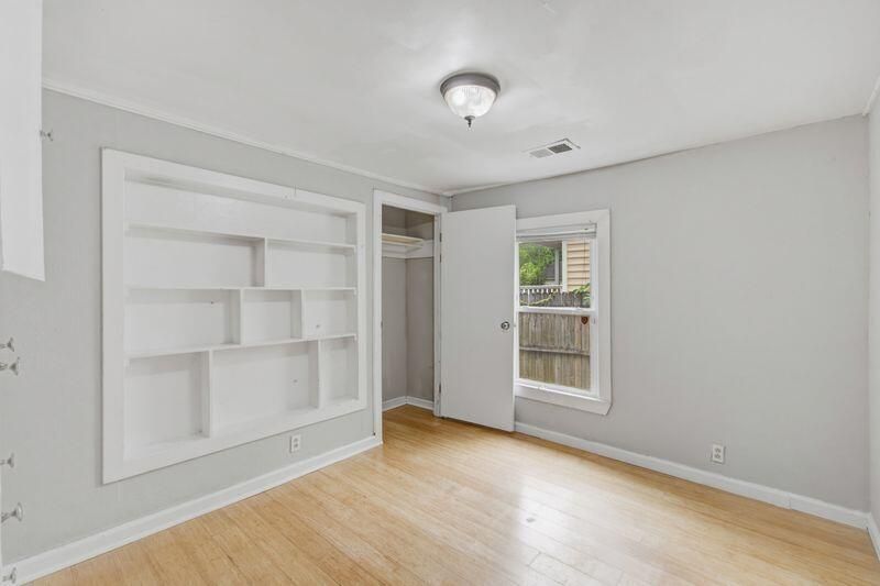 1120 Bexley Street Photo 9