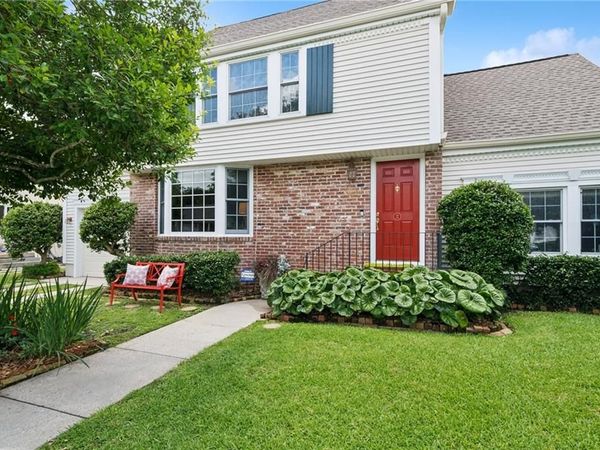12 MARYLAND Drive, New Orleans, LA 70124