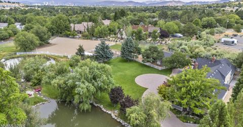 4010 Canyon Drive, Reno, NV 89519 Photo