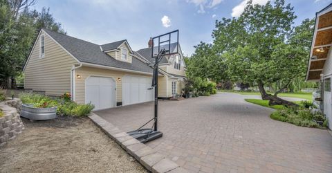 4010 Canyon Drive, Reno, NV 89519 Photo
