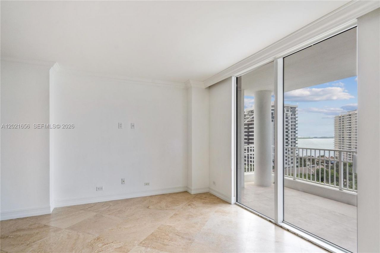 701 Brickell Key Blvd , Unit 1411, Miami, FL 33131 Photo