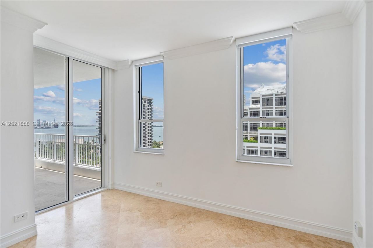 701 Brickell Key Blvd , Unit 1411, Miami, FL 33131 Photo