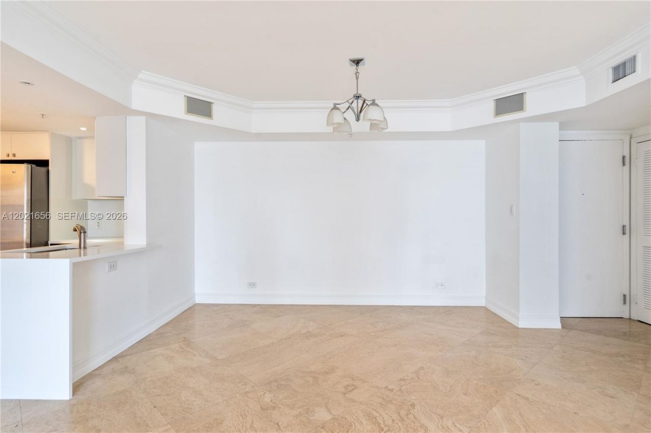 701 Brickell Key Blvd , Unit 1411, Miami, FL 33131 Photo