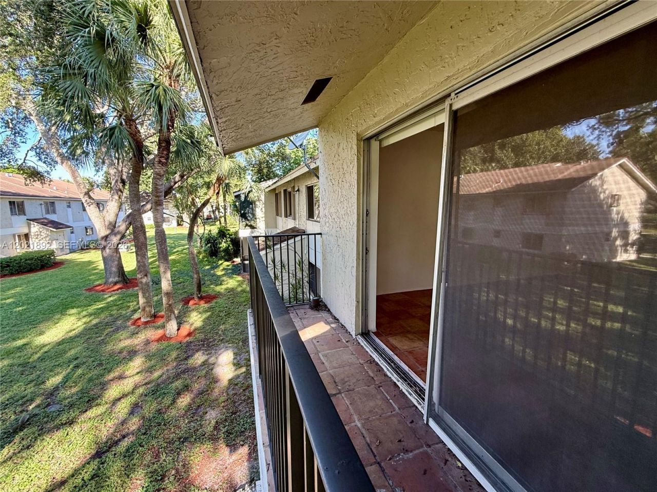 110 Gardens Dr , Unit 203, Pompano Beach, FL 33069 Photo