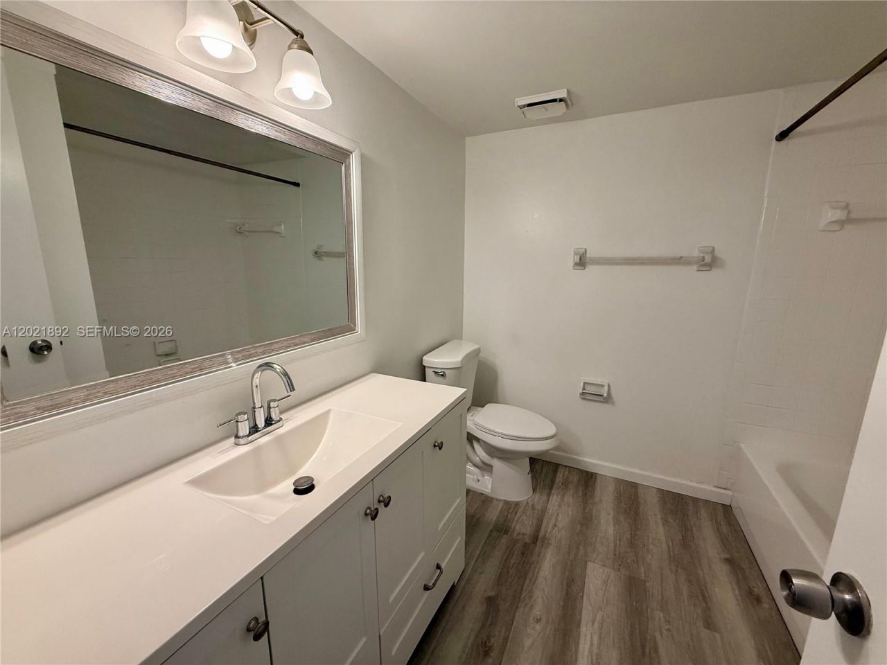 110 Gardens Dr , Unit 203, Pompano Beach, FL 33069 Photo