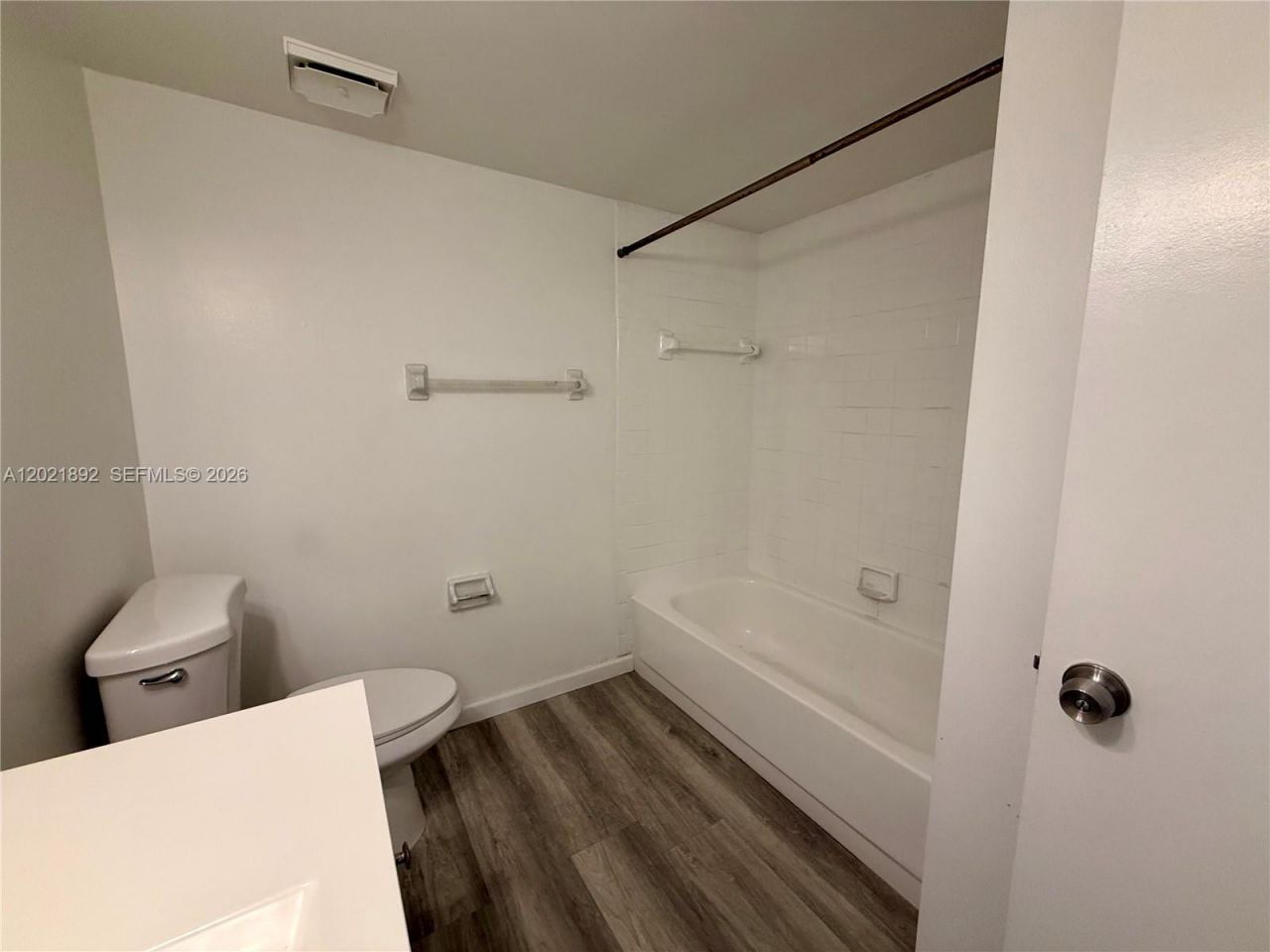 110 Gardens Dr , Unit 203, Pompano Beach, FL 33069 Photo