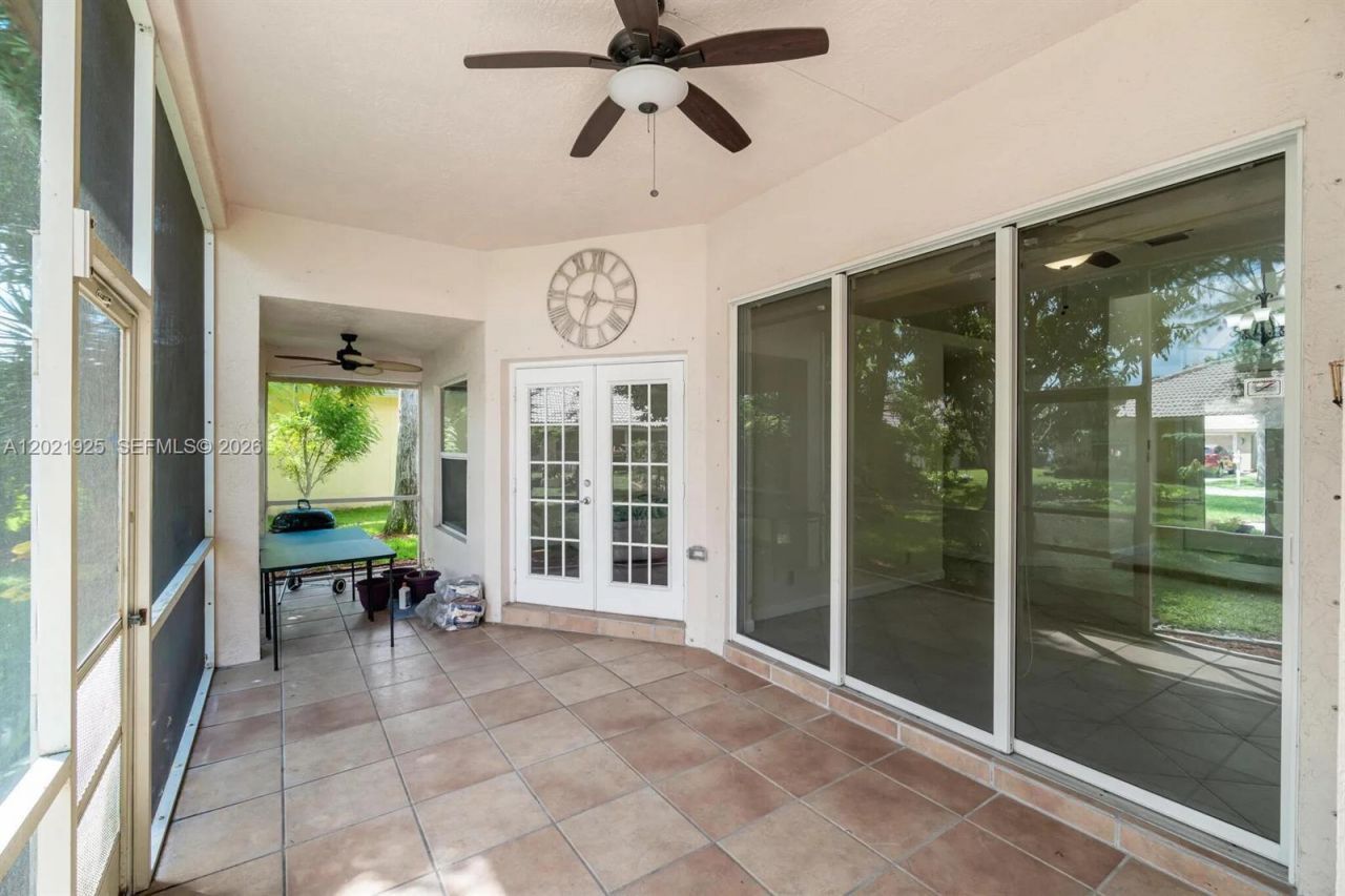 115 Kapok Crescent , Royal Palm Beach, FL 33411 Photo