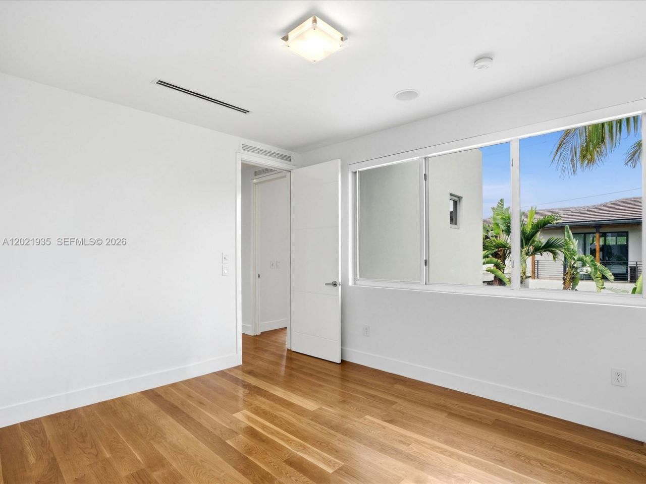 125 Hampton Ln , Key Biscayne, FL 33149 Photo