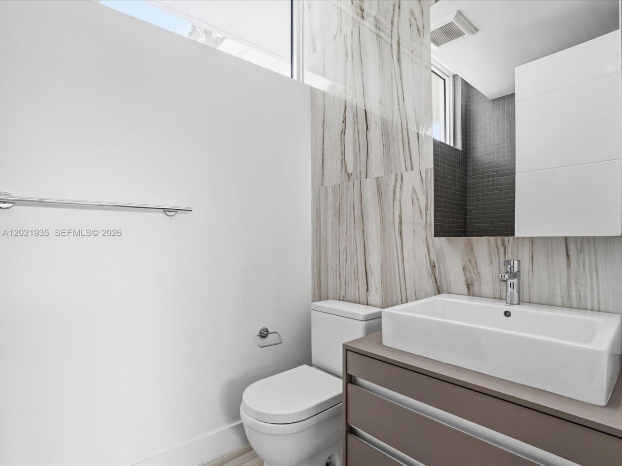 125 Hampton Ln , Key Biscayne, FL 33149 Photo
