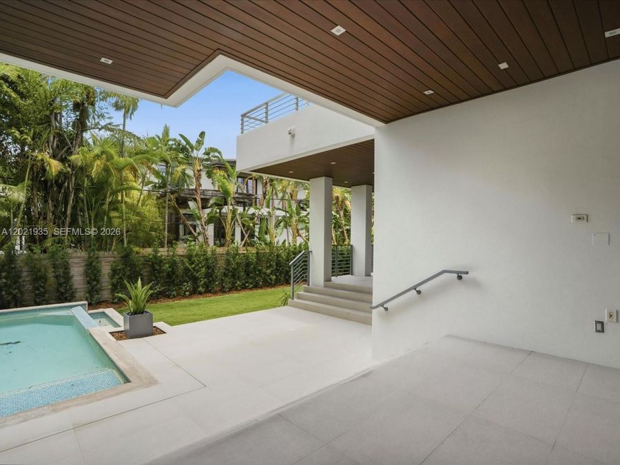 Property Image 57