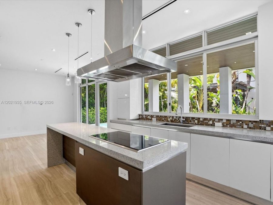 Property Image 83