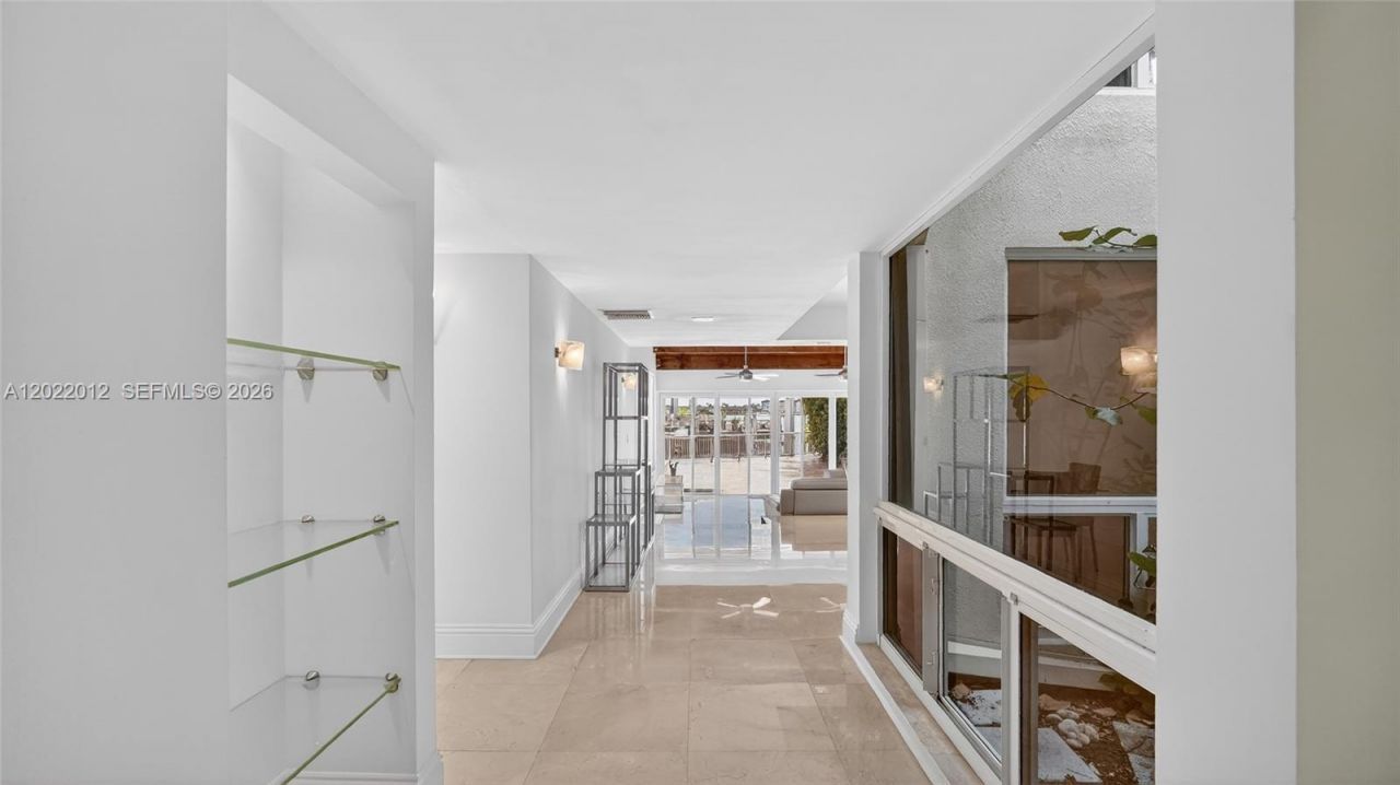 3226 NE 168th St, Unit 3226, North Miami Beach, FL 33160 Photo