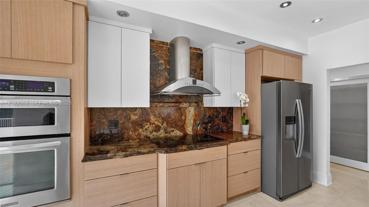 3226 NE 168th St, Unit 3226, North Miami Beach, FL 33160 Photo