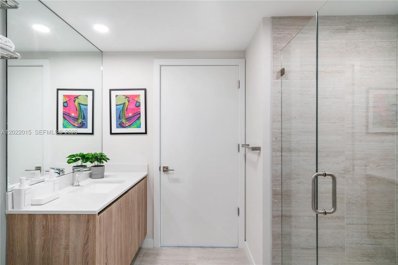 3900 Biscayne Blvd , Unit S-818, Miami, FL 33137 Photo