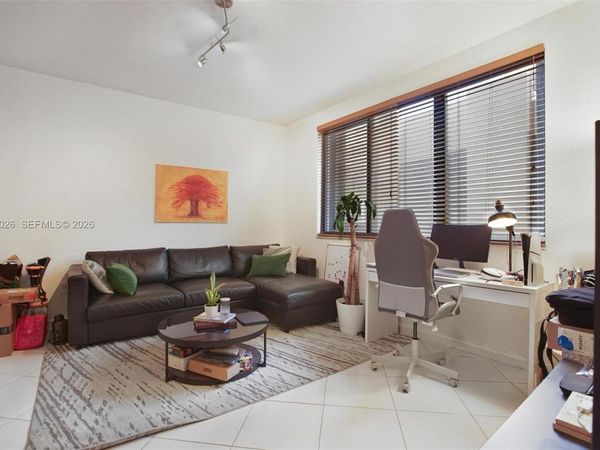 540 Brickell Key Dr , Unit 308, Miami, FL 33131