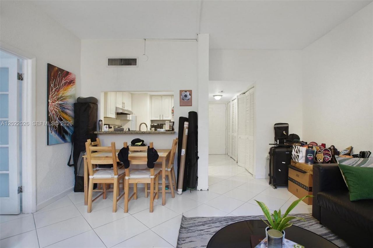 540 Brickell Key Dr , Unit 308, Miami, FL 33131 Photo
