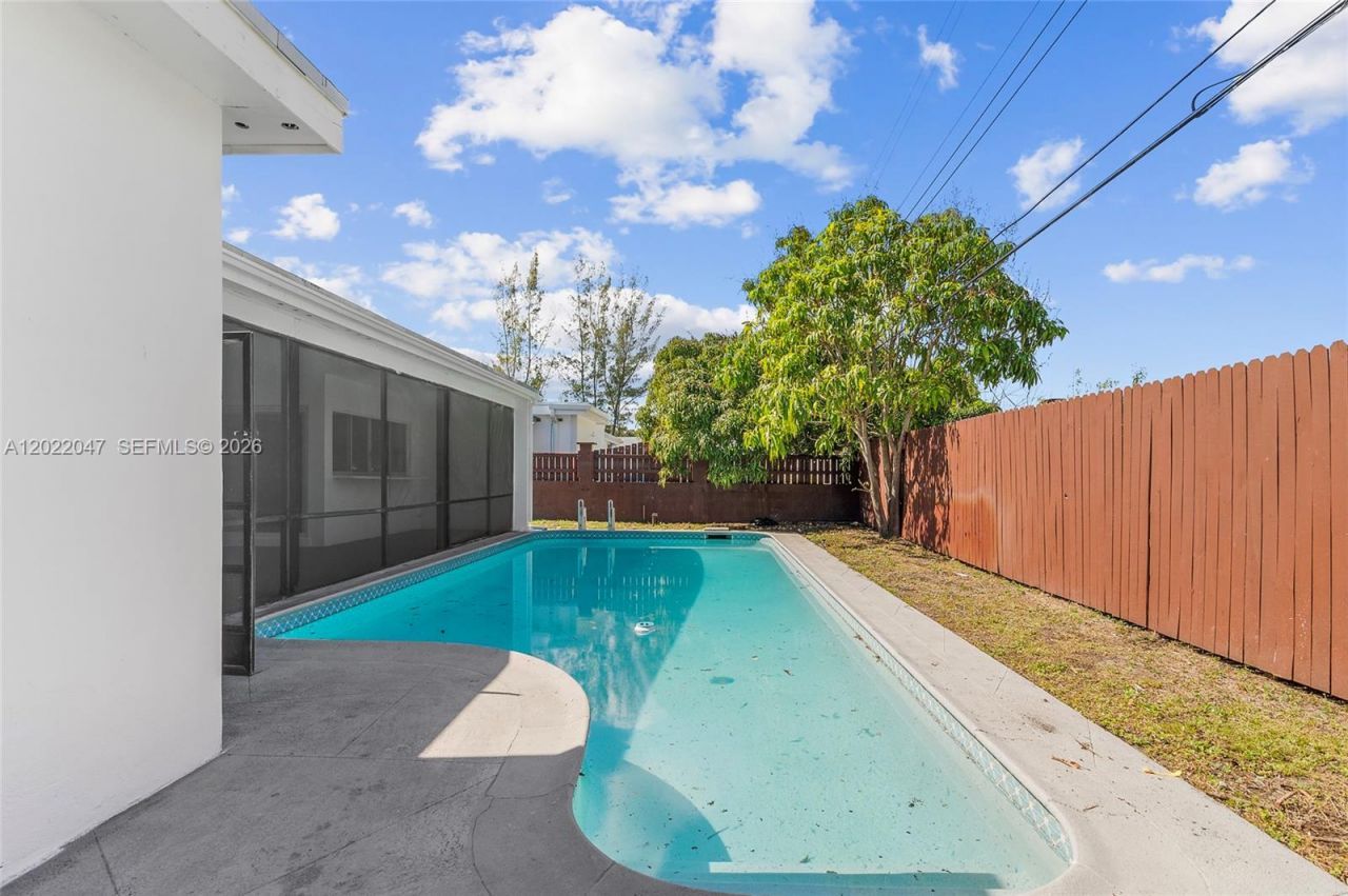 7773 Coral Blvd , Miramar, FL 33023 Photo
