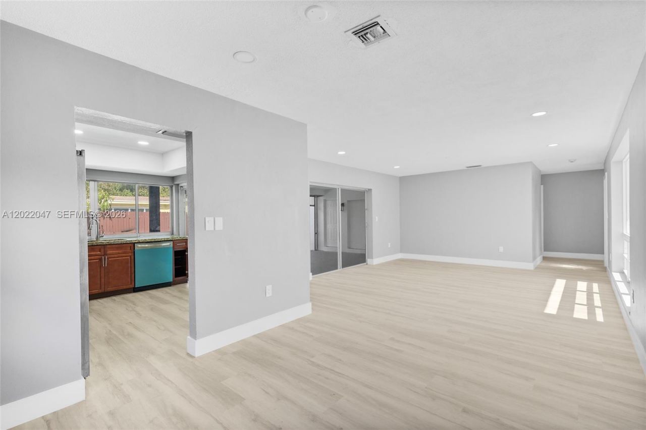 7773 Coral Blvd , Miramar, FL 33023 Photo